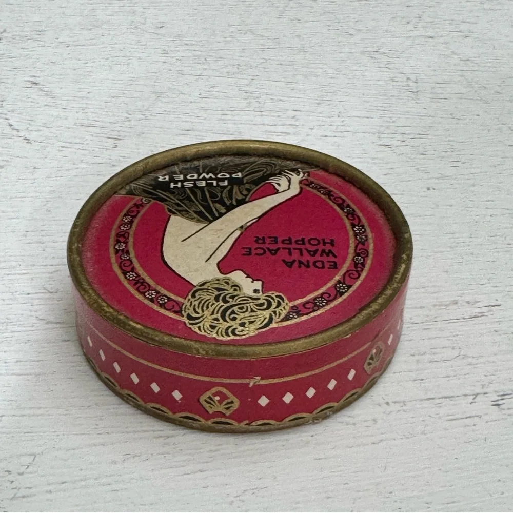 Vintage 1930s Edna Wallace Hopper Face Powder